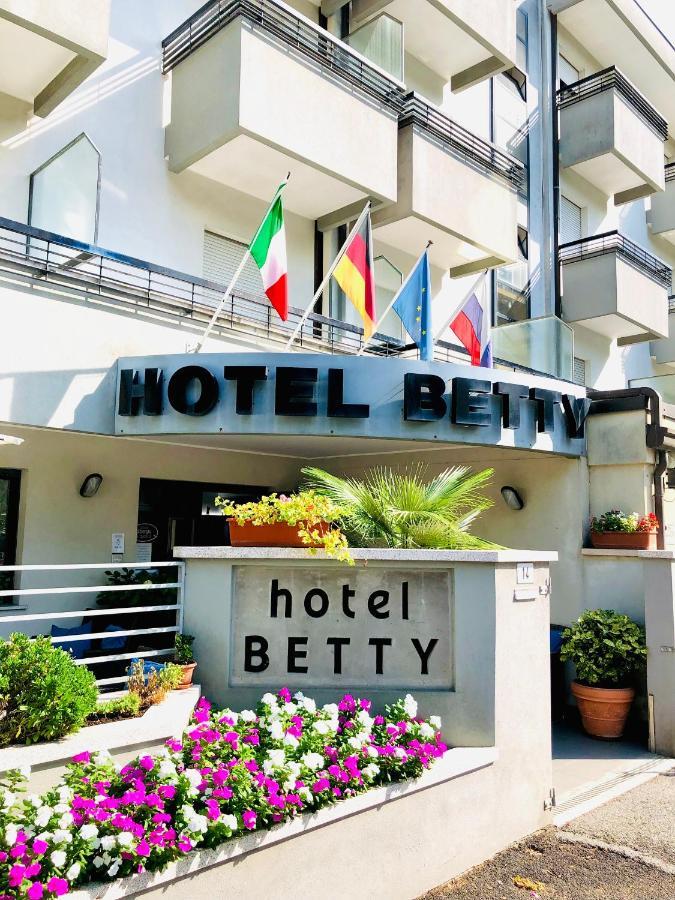 Hotel Betty Rimini Eksteriør bilde